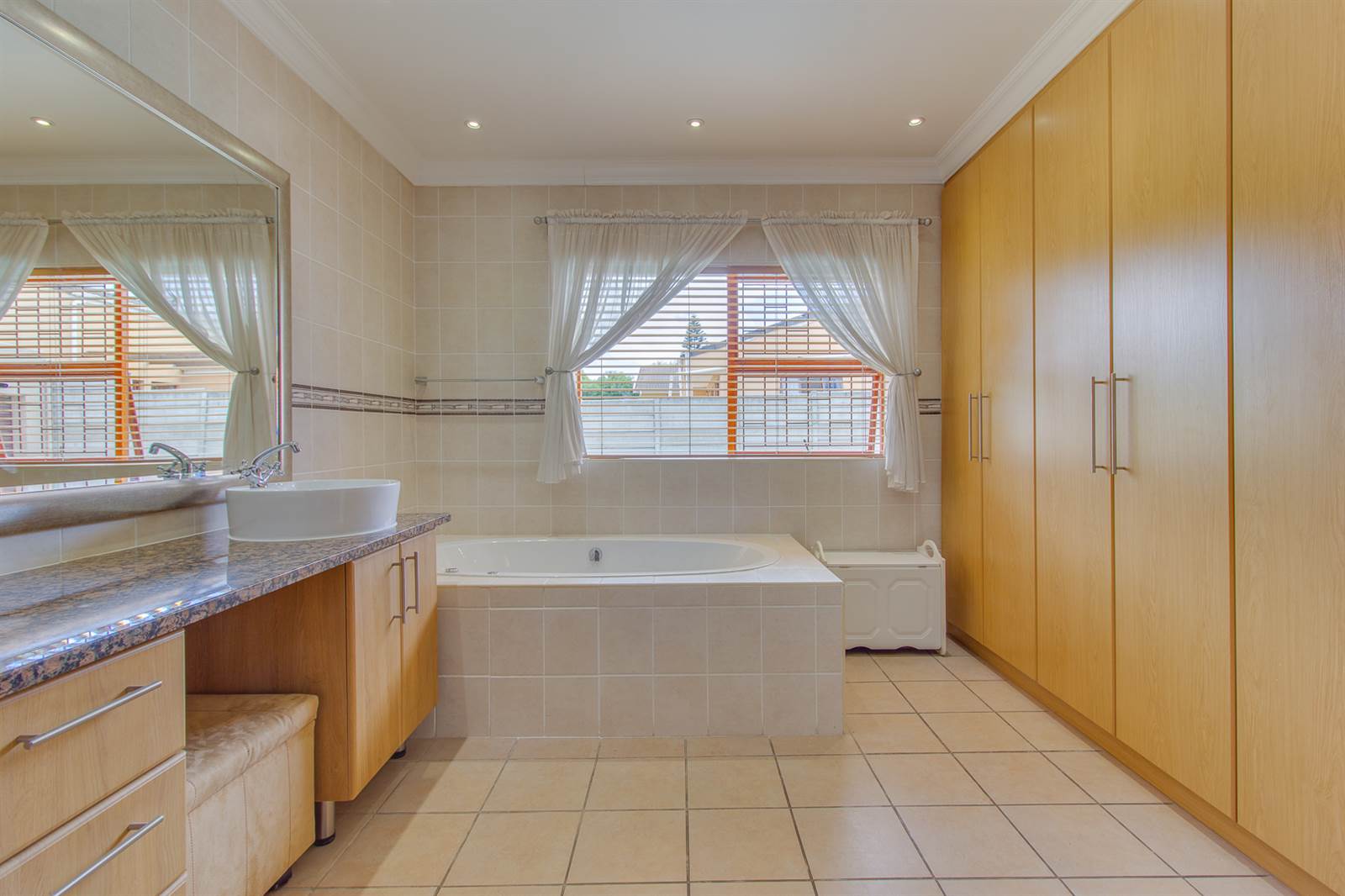 3 Bed House in Protea Heights photo number 18