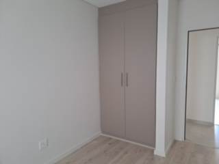 2 Bed Apartment in Orchards photo number 3