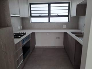 2 Bed Apartment in Orchards photo number 1