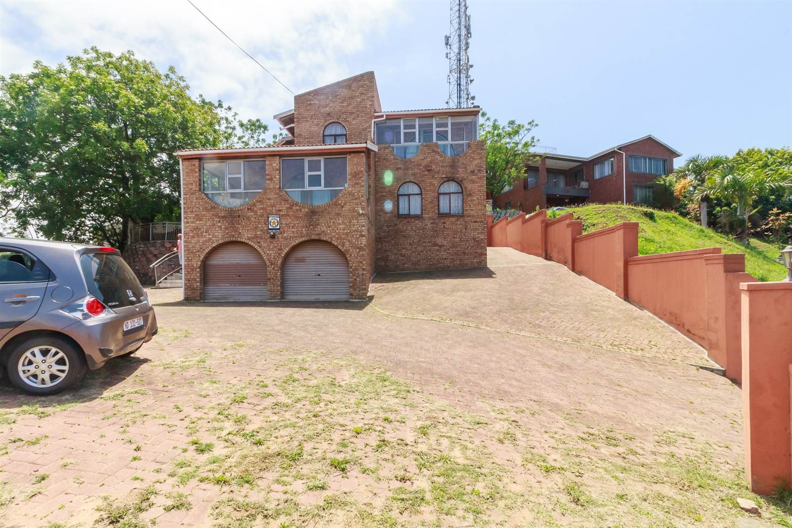 9 Bed House in Durban North photo number 2