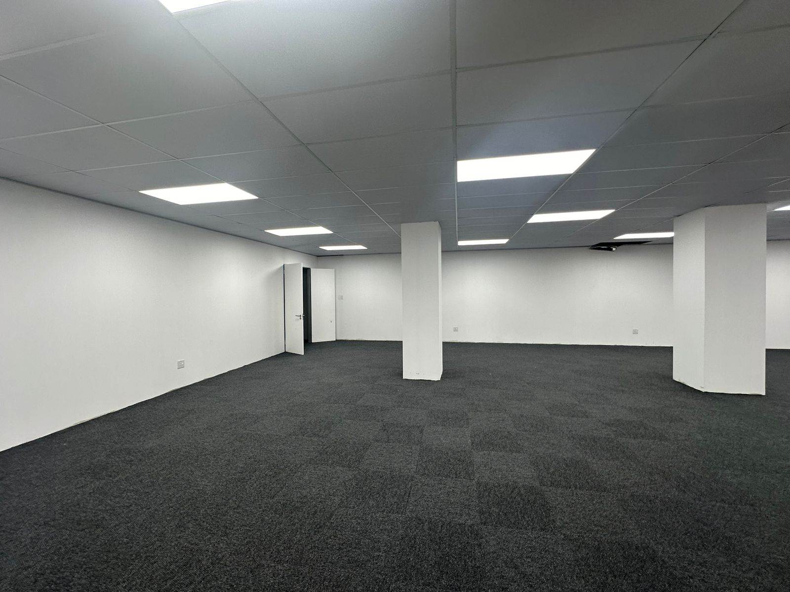 146  m² Commercial space in New Redruth photo number 13