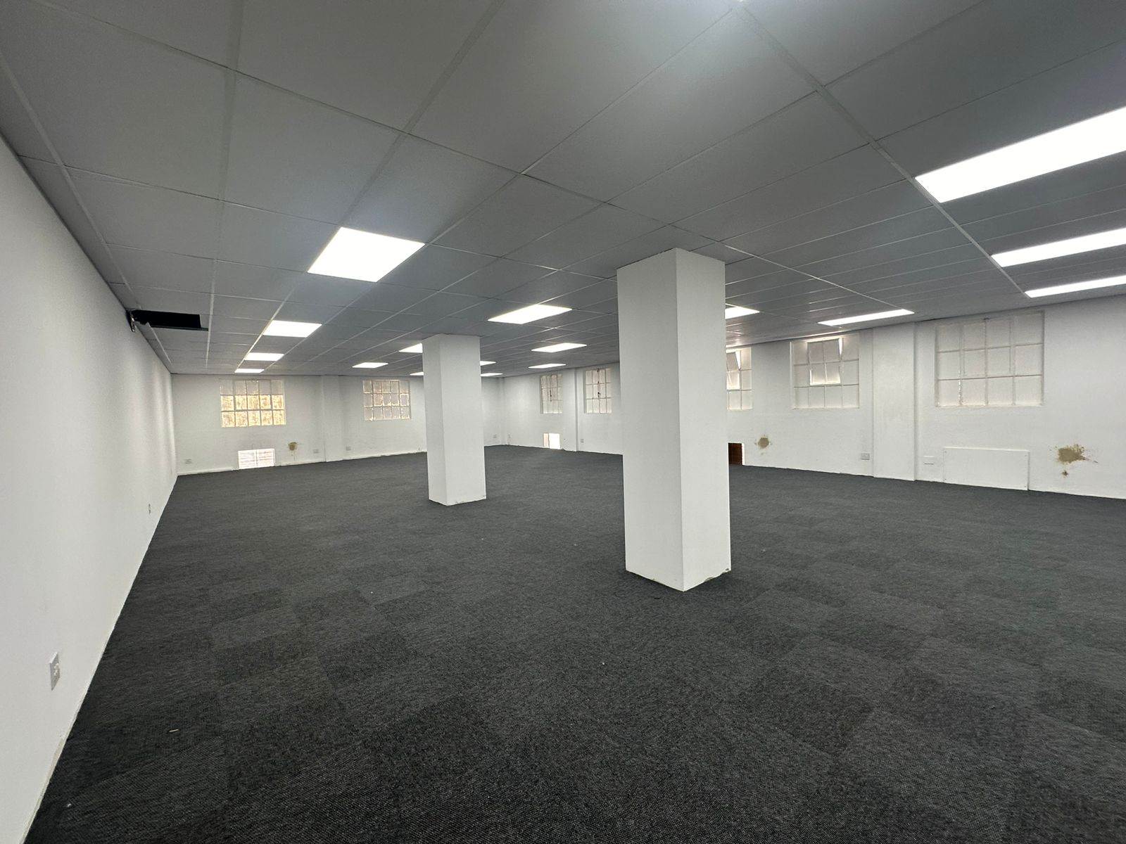 146  m² Commercial space in New Redruth photo number 17