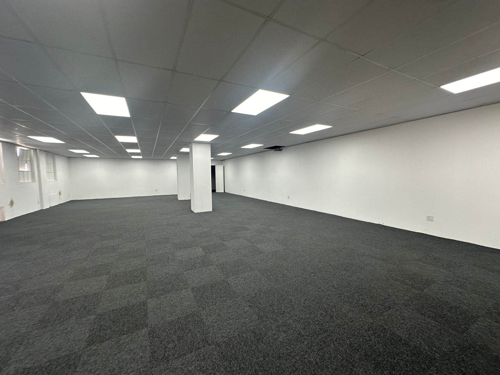 146  m² Commercial space in New Redruth photo number 7