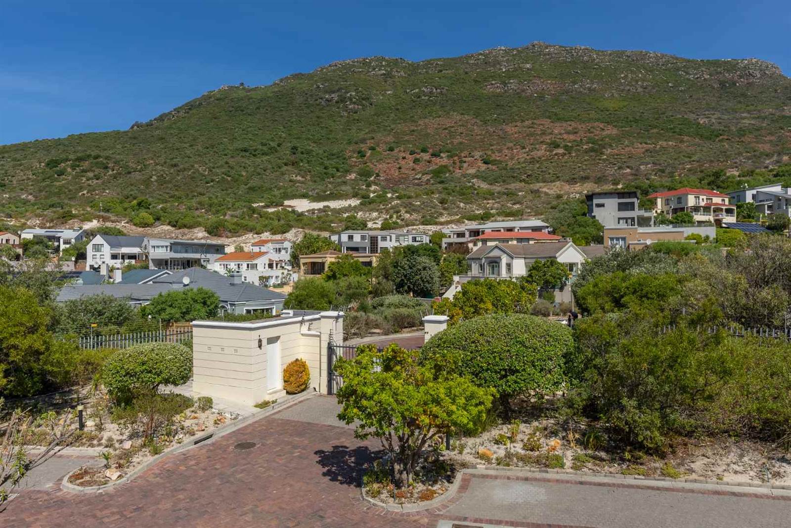3 Bed Townhouse in Hout Bay and surrounds photo number 28