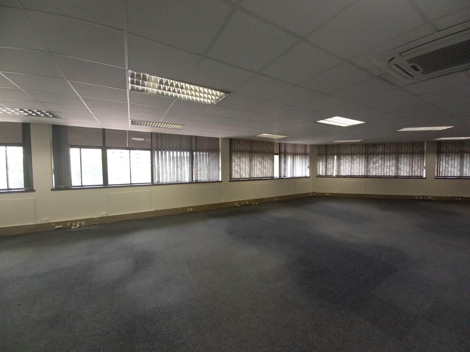 545  m² Office Space in Centurion CBD photo number 5