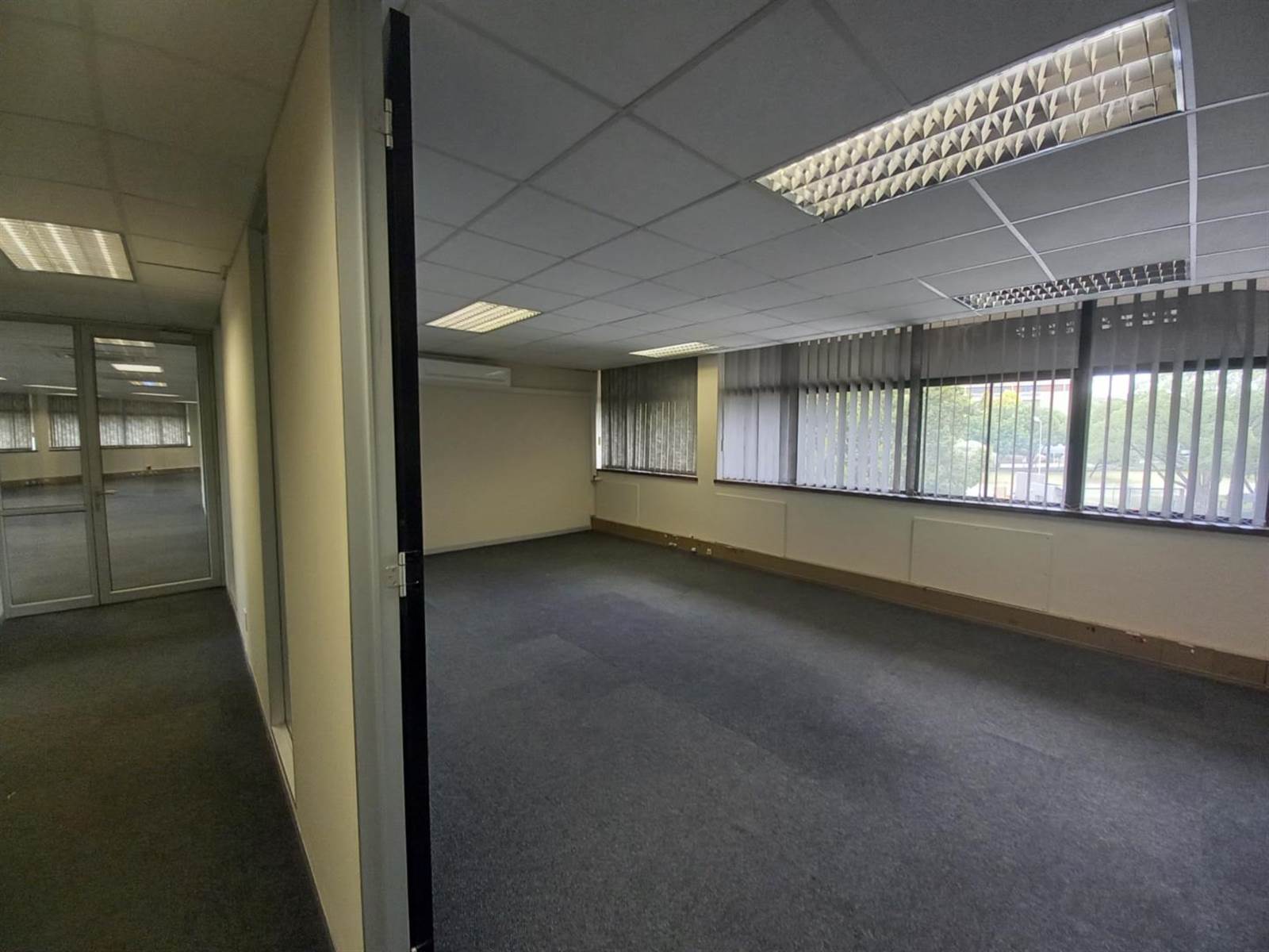 545  m² Office Space in Centurion CBD photo number 15