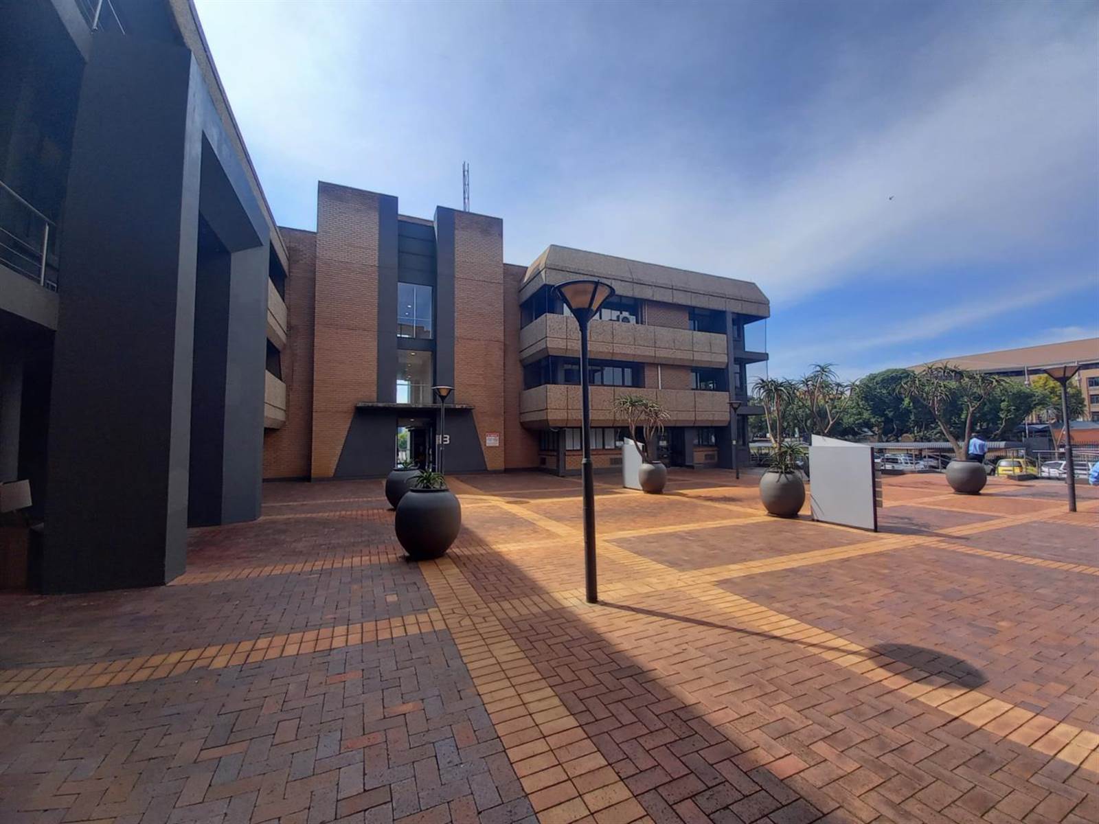 545  m² Office Space in Centurion CBD photo number 1