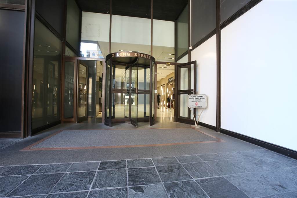 498  m² Office Space in Cape Town City Centre photo number 4