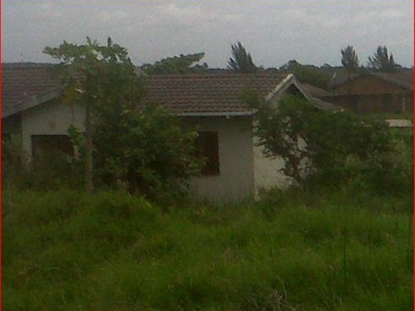 394 m² Land available in Esikhawini
