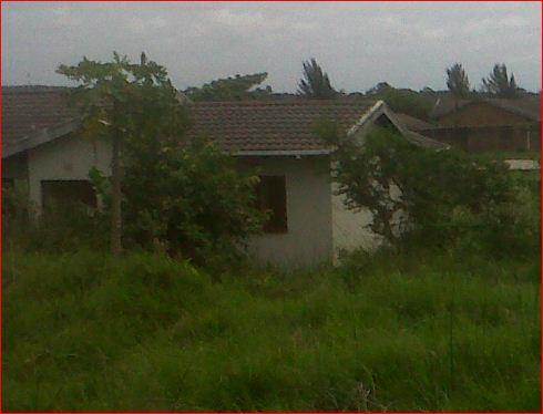 394 m² Land available in Esikhawini photo number 1
