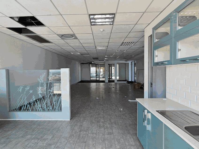 112  m² Office Space in Fourways photo number 16