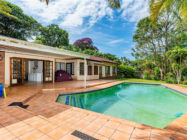 4 Bedroom House 4 Bedroom House