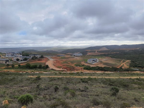 1591 m² Land available in Hartenbos