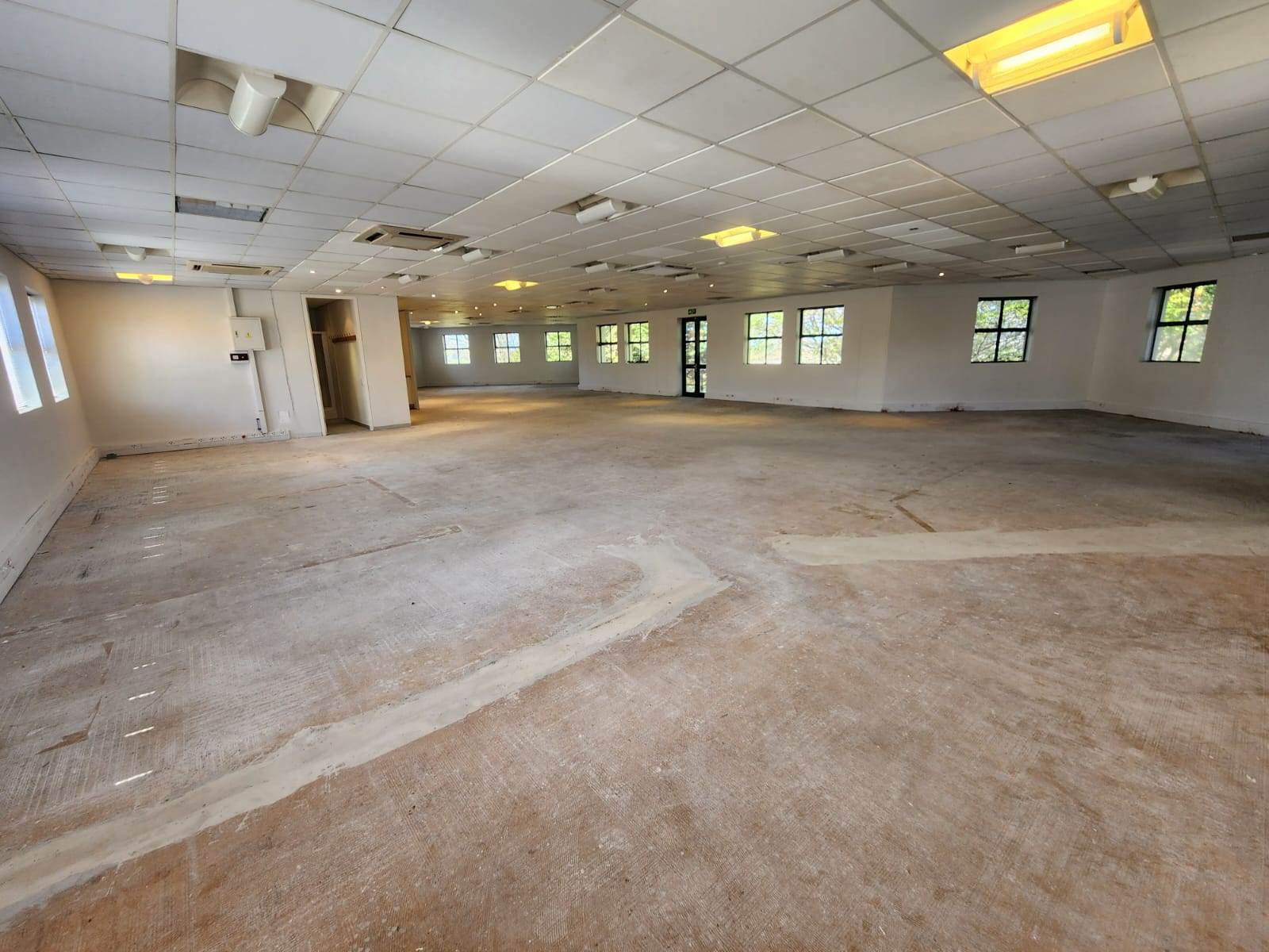 375  m² Commercial space in Kenilworth photo number 15