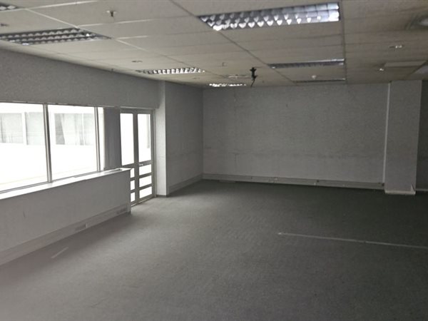 2 474.7  m² Office Space