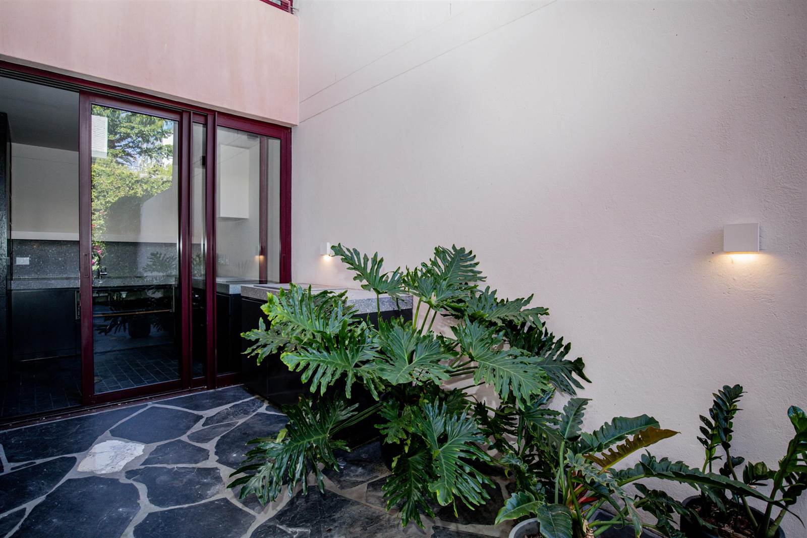 2 Bed Duplex in Fresnaye photo number 21