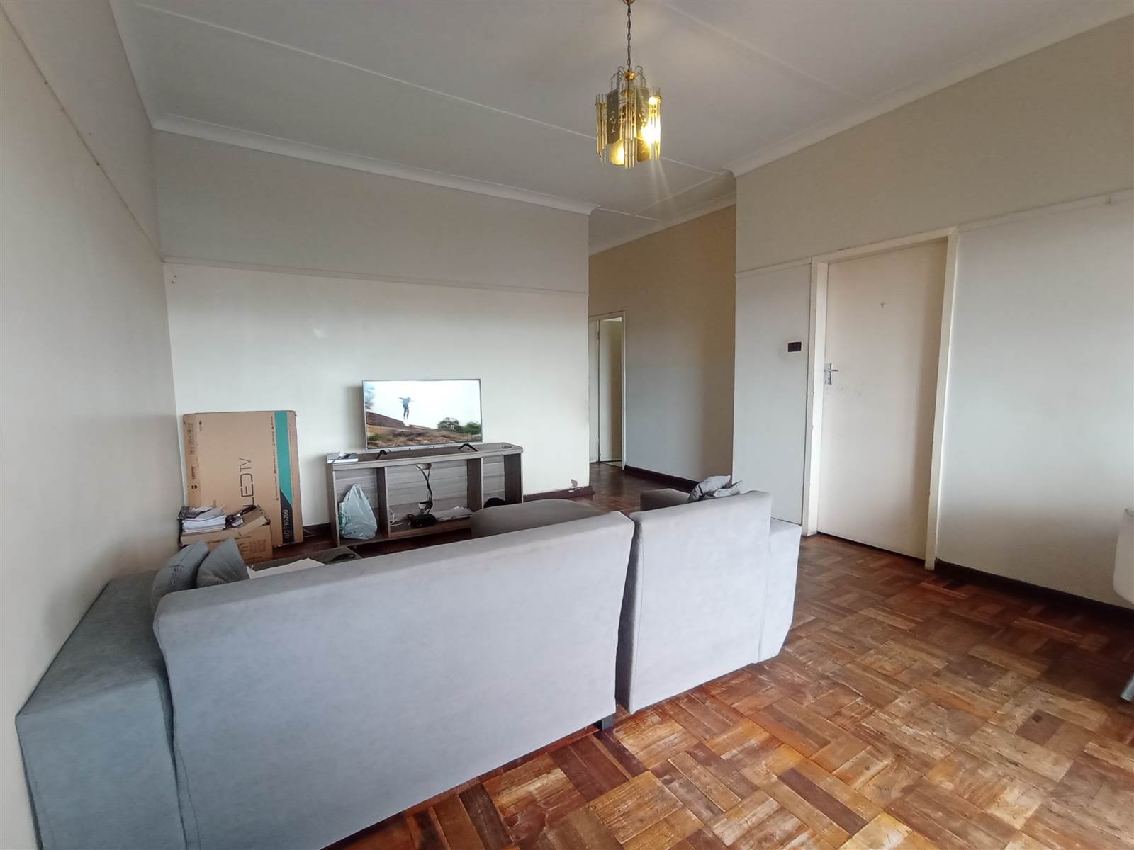2 Bed Apartment in Pietermaritzburg Central photo number 4