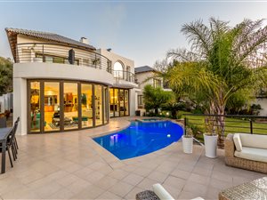4 Bed House in Dainfern Valley