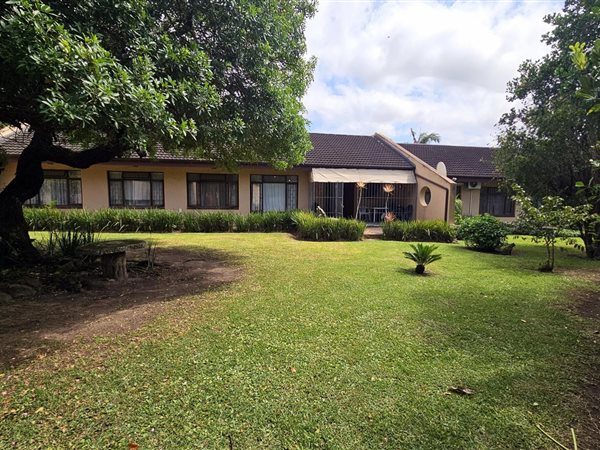 3 Bedroom Townhouse 3 Bedroom Townhouse