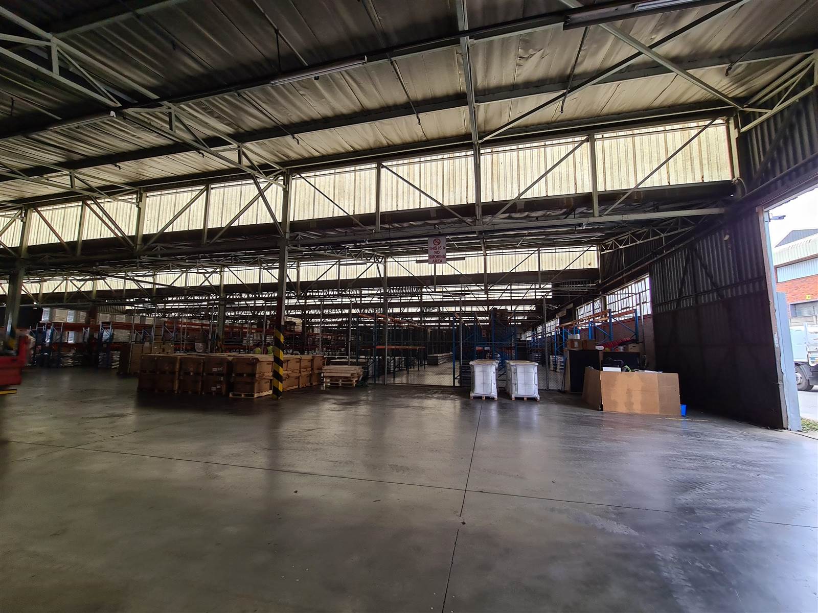 10275  m² Industrial space in Spartan photo number 7