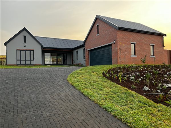 3 Bedroom House 3 Bedroom House