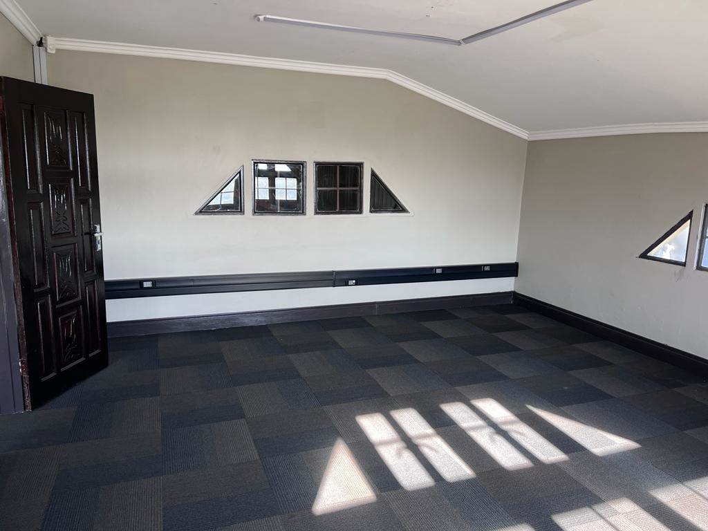 650  m² Commercial space in Camperdown photo number 6