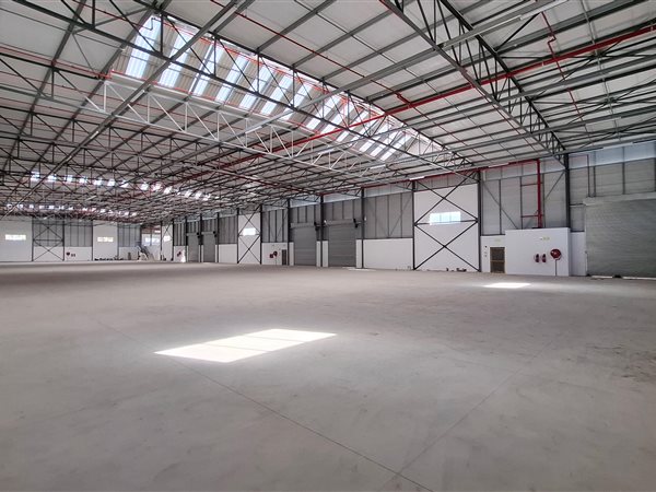 3 168  m² Industrial space