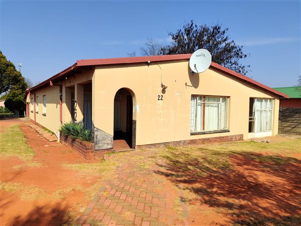 7 Bedroom House 7 Bedroom House