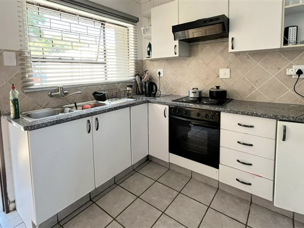 2 Bedroom Townhouse 2 Bedroom Townhouse