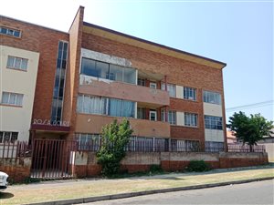 Apartment in Kenilworth