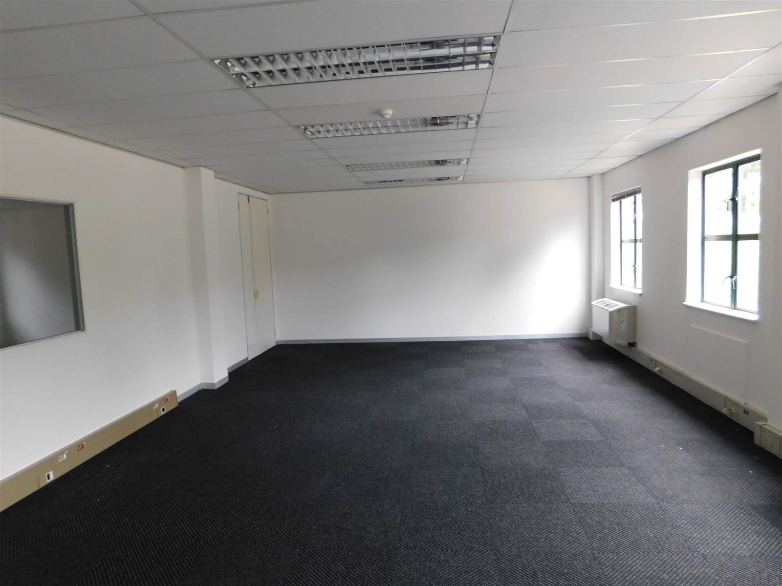 525  m² Commercial space in Hyde Park photo number 12