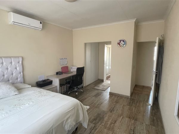 2 Bed Apartment