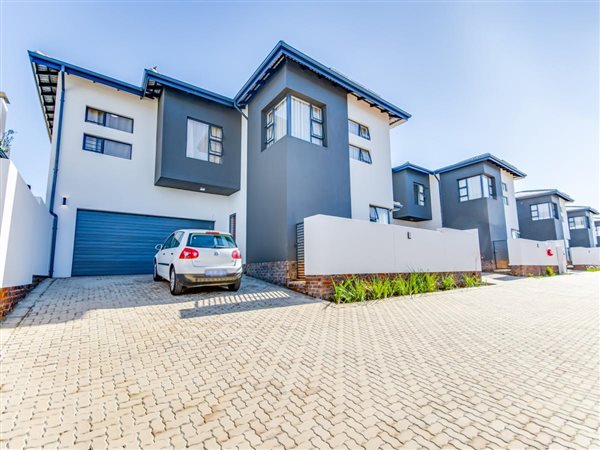 4 Bed Townhouse