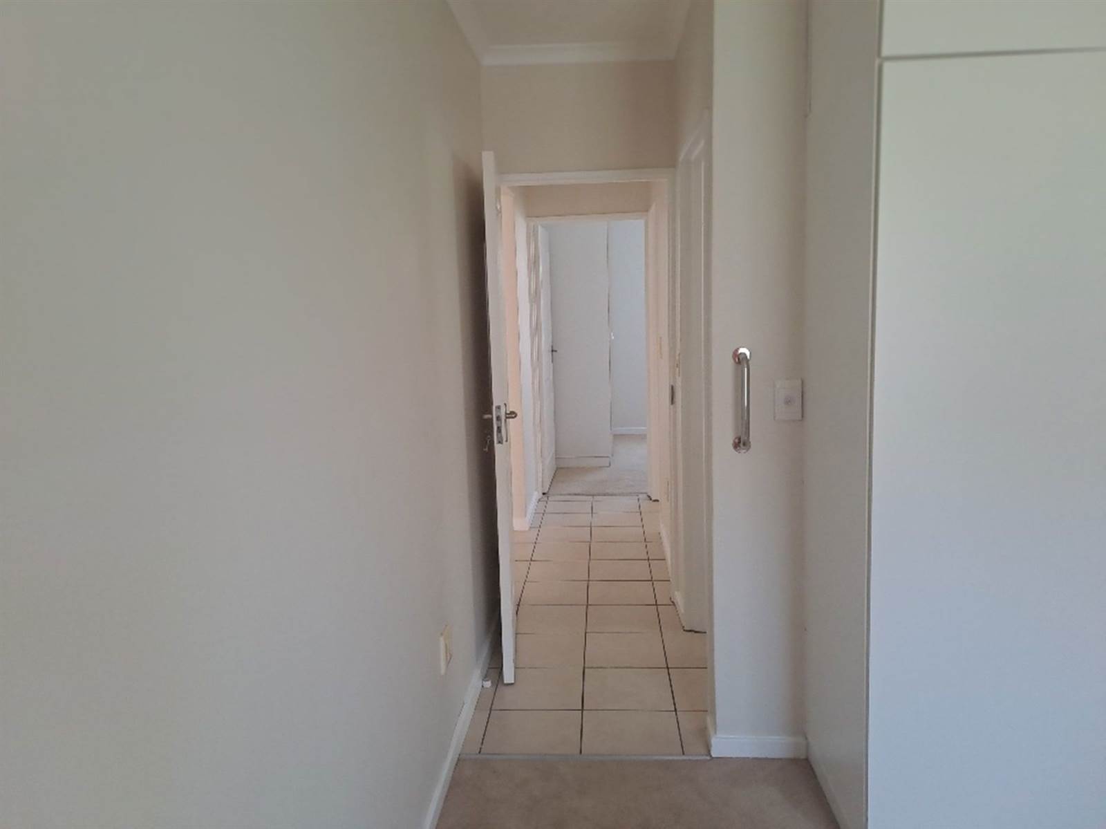 2 Bed Townhouse in Durban North photo number 13