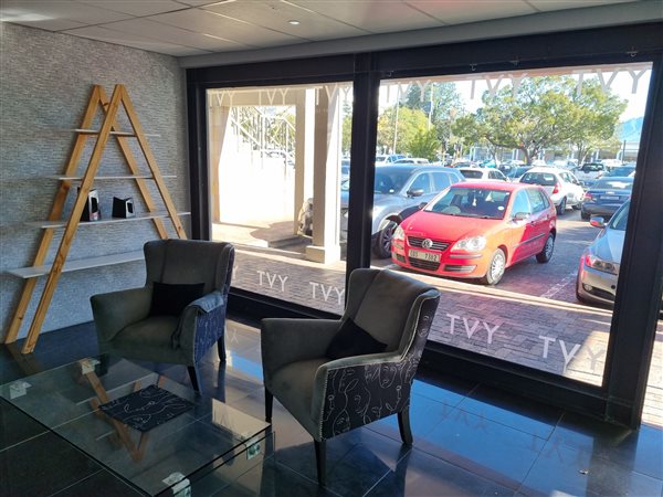 101  m² Office Space