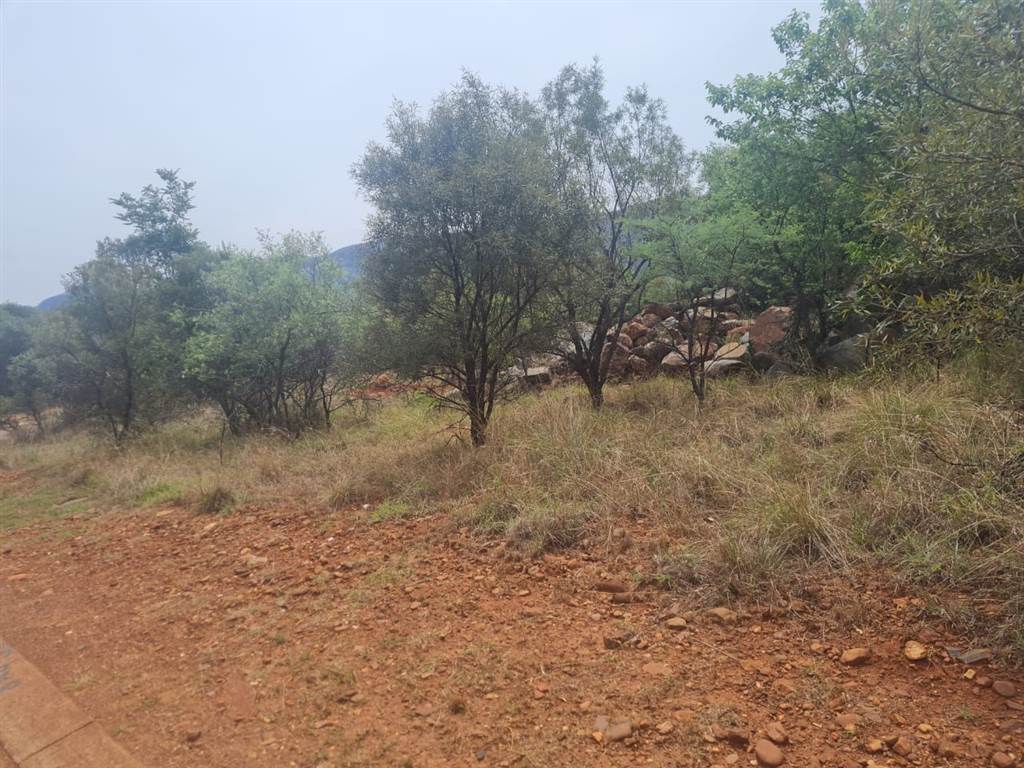751 m² Land available in Leloko photo number 2