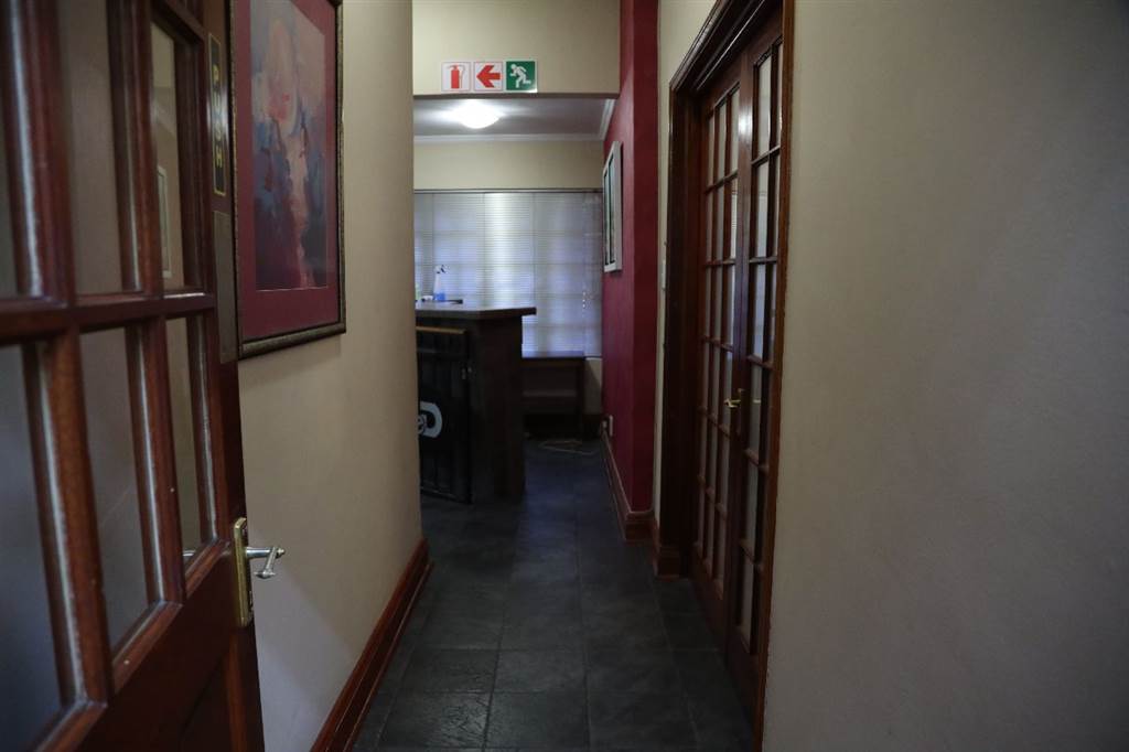 1  m² Commercial space in Alberton photo number 9
