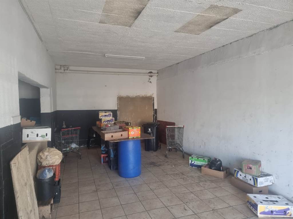 80  m² Commercial space in Benoni Central photo number 8