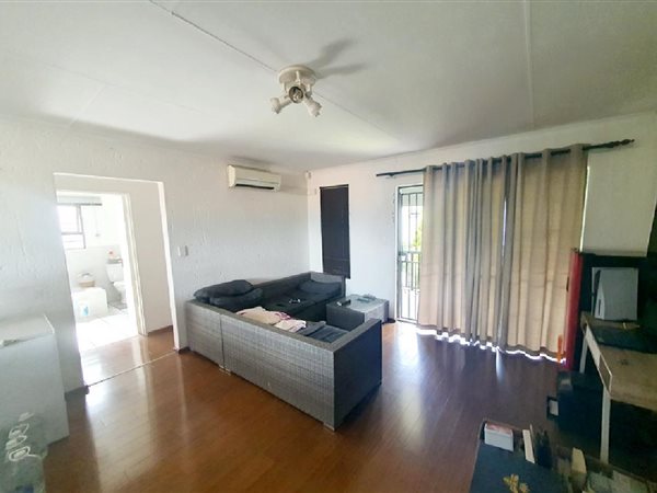 2 Bed Apartment