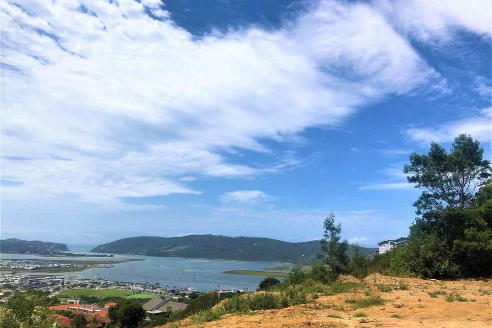 810 m² Land available in Knysna Heights photo number 1