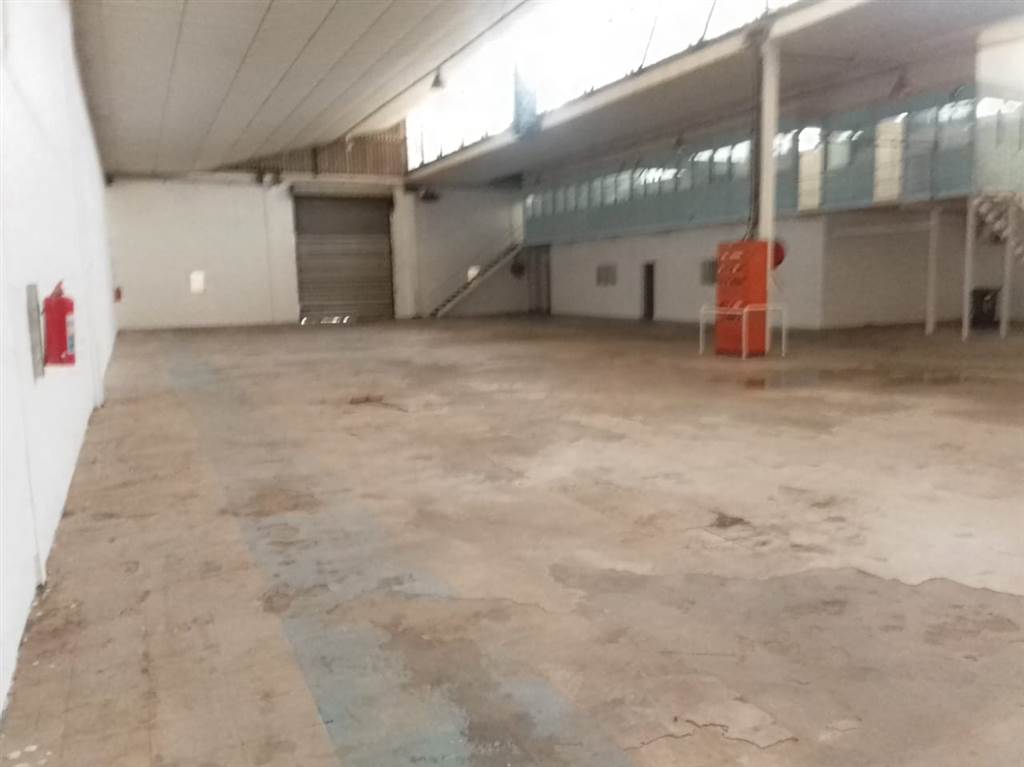 496  m² Commercial space in Parow Valley photo number 3