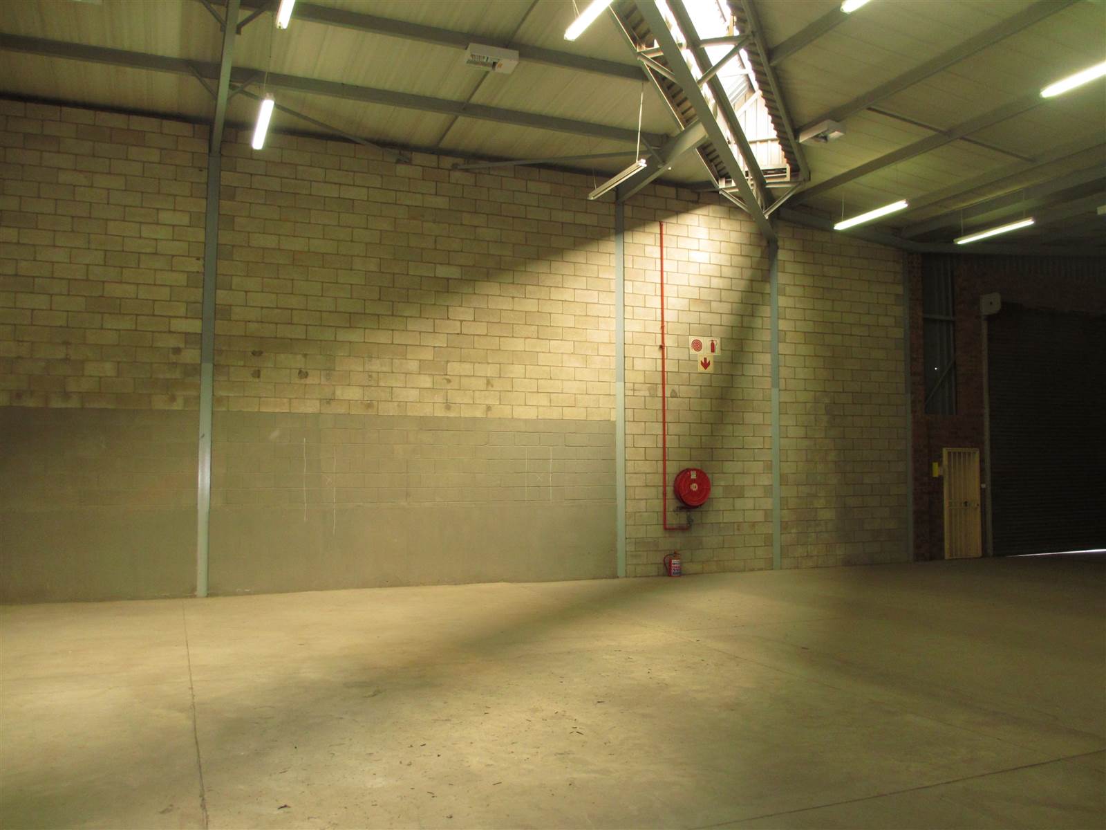 513  m² Industrial space in Kya Sands photo number 3