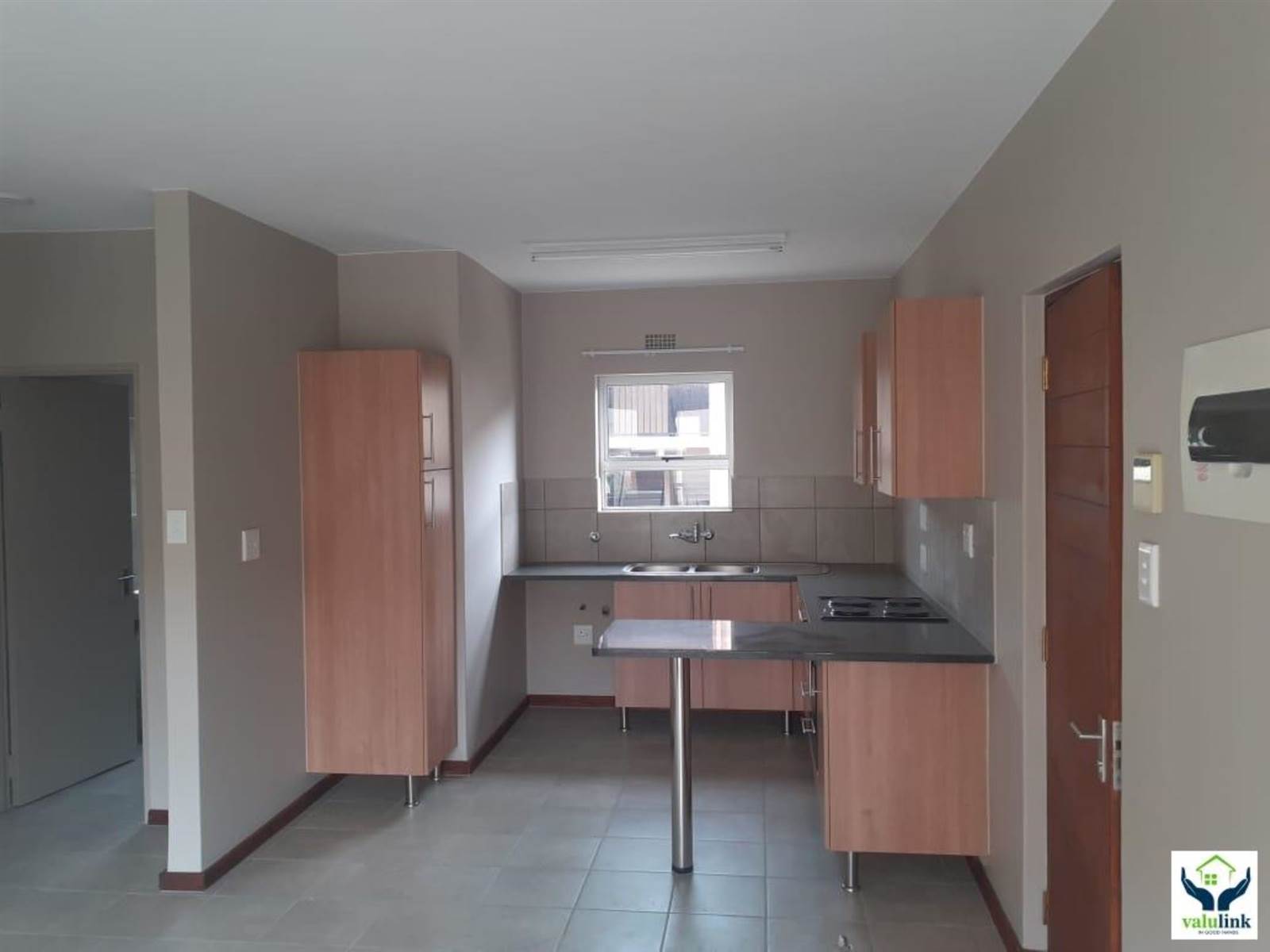 2 Bed Apartment in Kosmosdal photo number 3