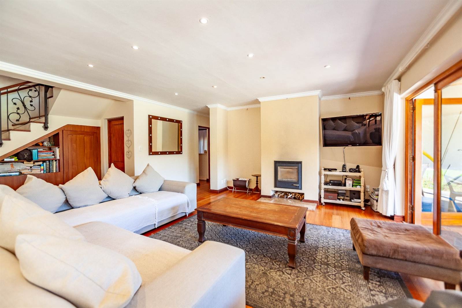5 Bed House in Fish Hoek photo number 8