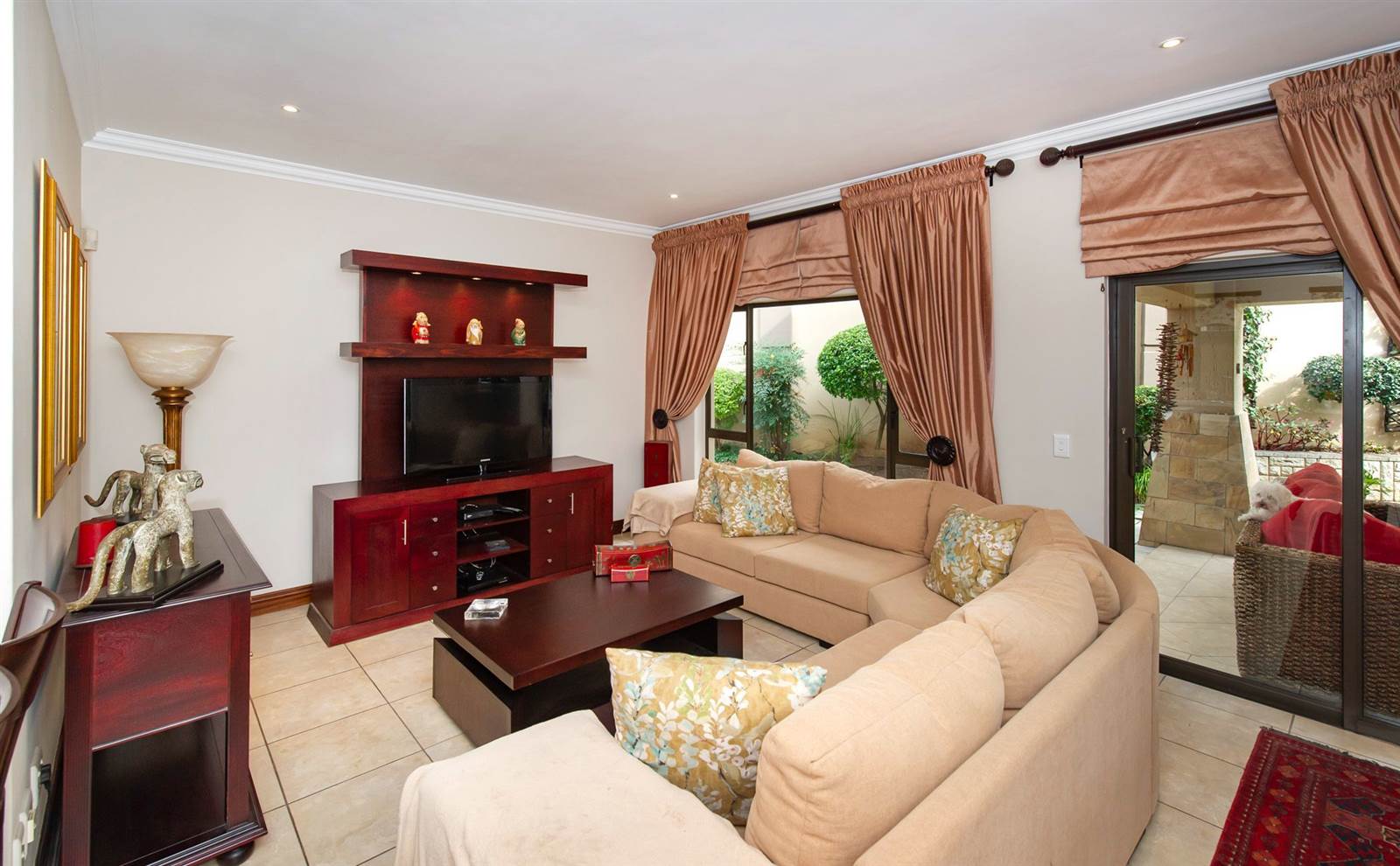 4 Bed Cluster in Rivonia photo number 20