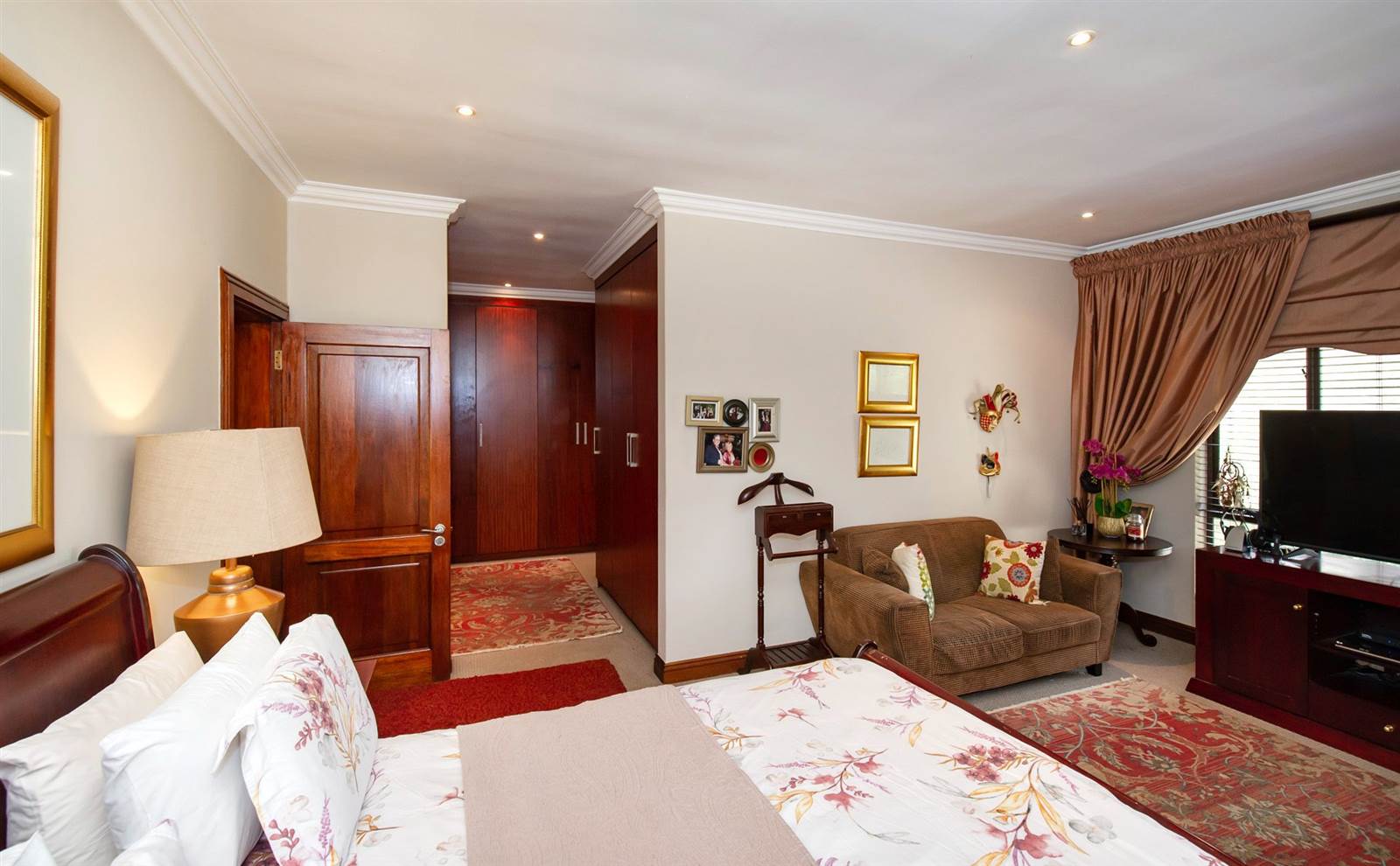 4 Bed Cluster in Rivonia photo number 9