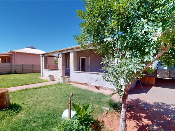 3 Bedroom House 3 Bedroom House