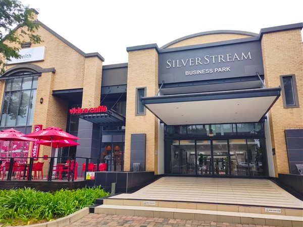 103  m² Commercial space in Bryanston