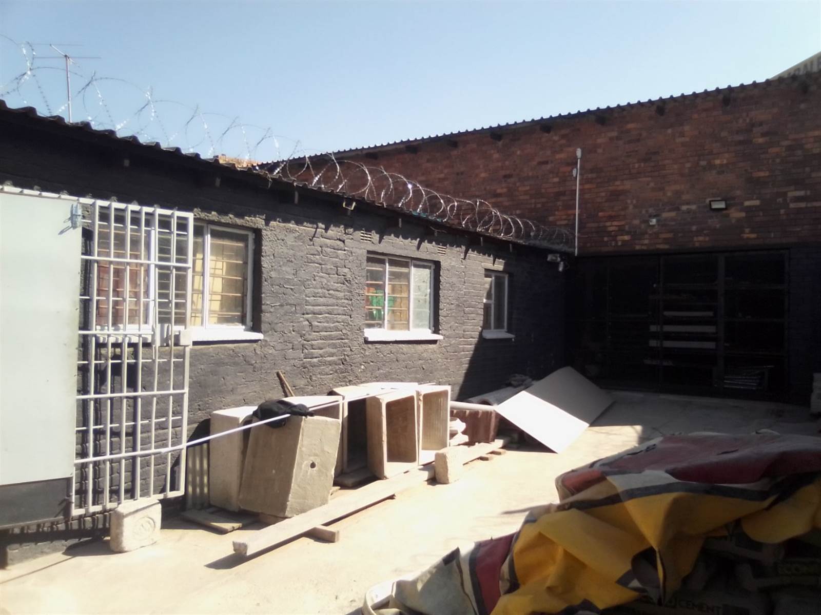 Commercial space in Tembisa photo number 8