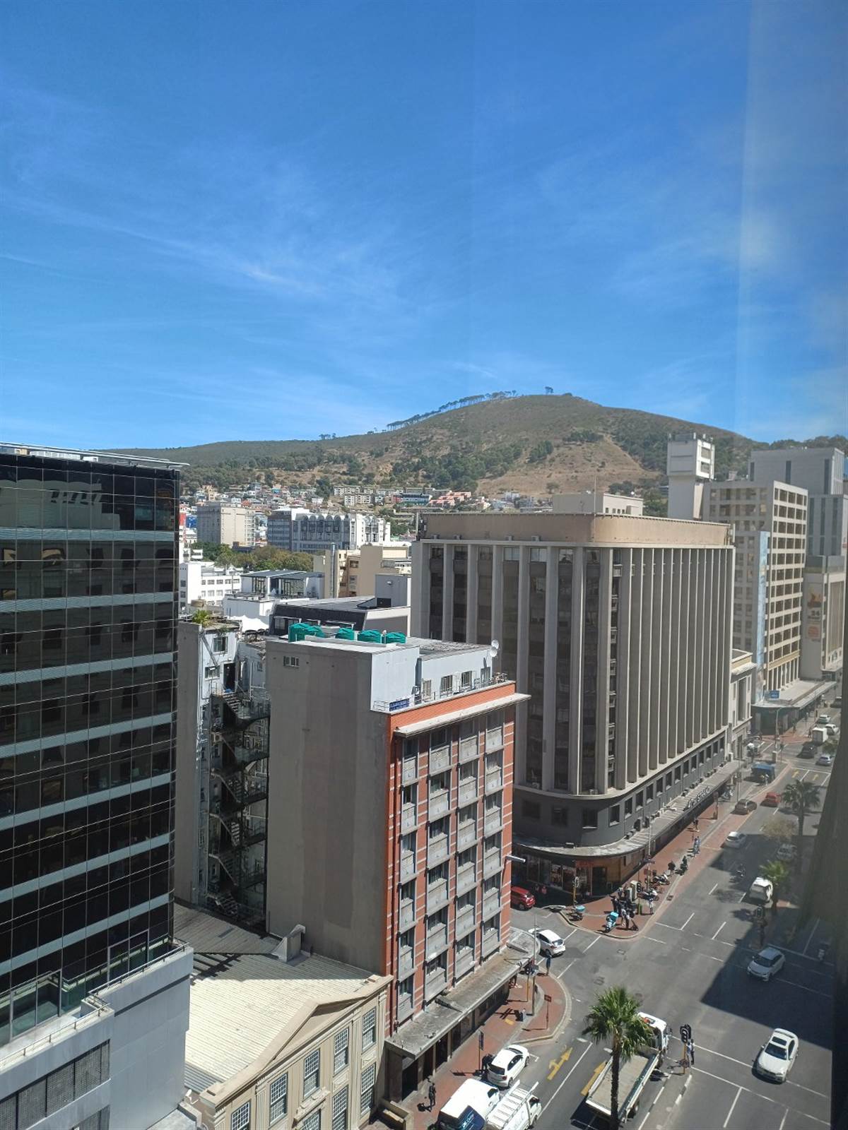 274  m² Office Space in Cape Town City Centre photo number 2